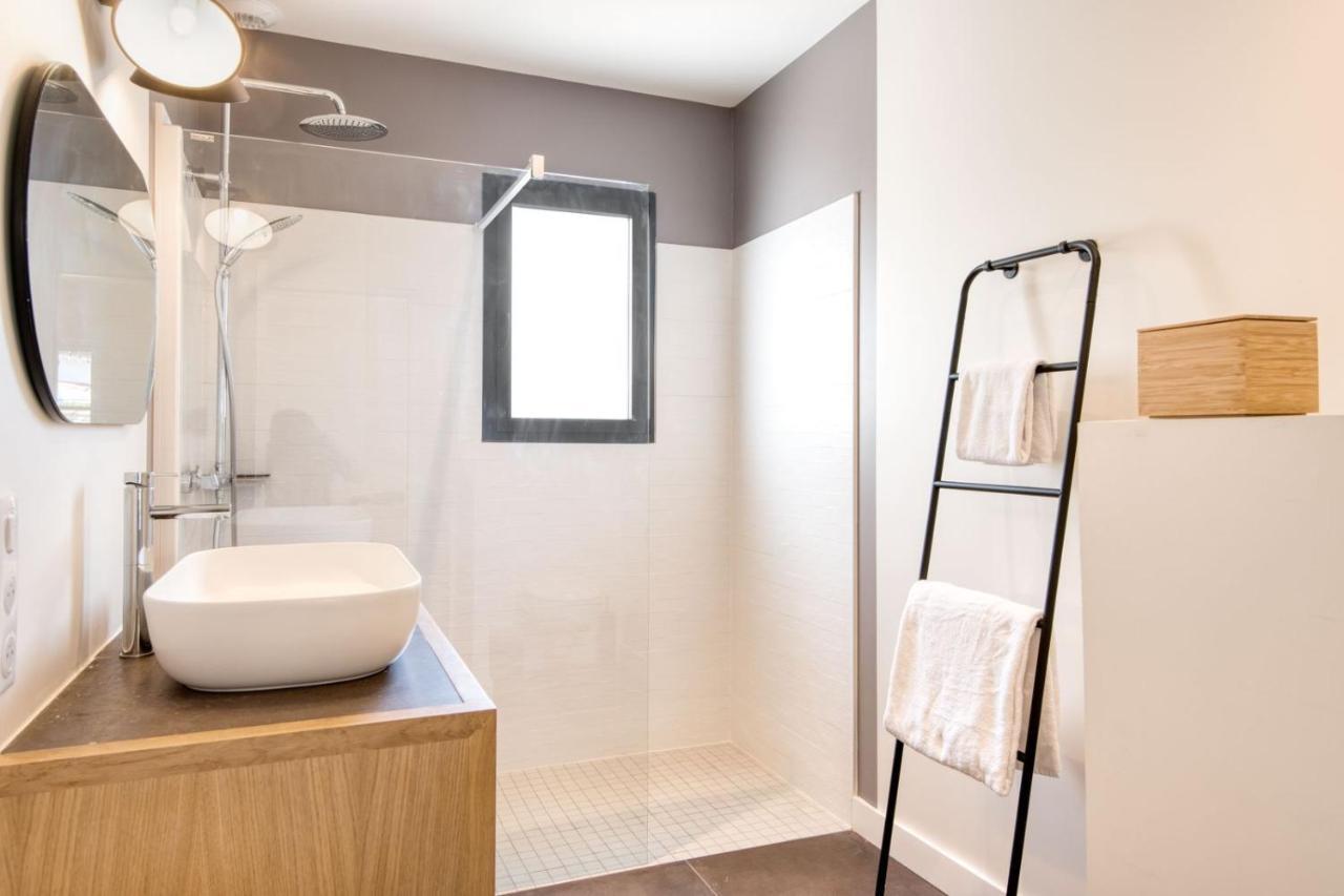 Villa Nola Contemporaine Et Spacieuse La Flotte Extérieur photo