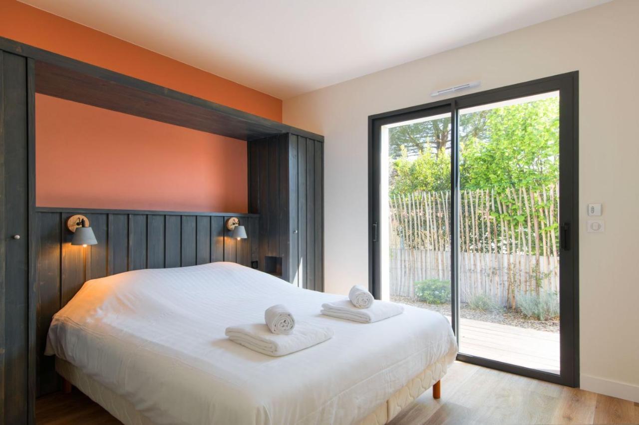 Villa Nola Contemporaine Et Spacieuse La Flotte Extérieur photo